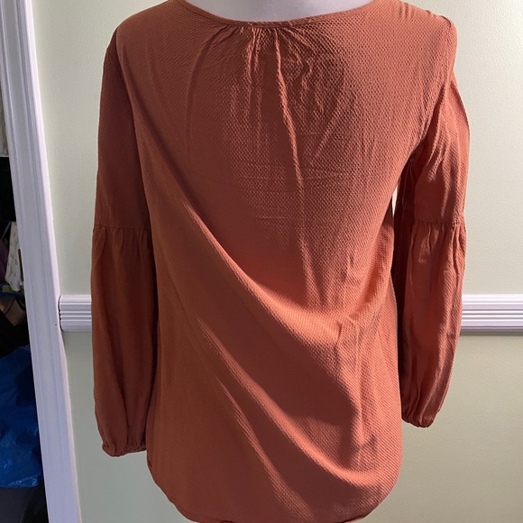 Dalia Blouse - Picture 5 of 7